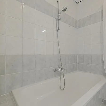 Apartment De Strandjutter - Aan Zee *