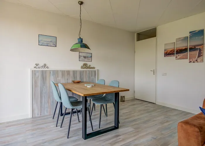 De Strandjutter - Aan Zee * Julianadorp