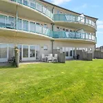 De Strandjutter - Aan Zee